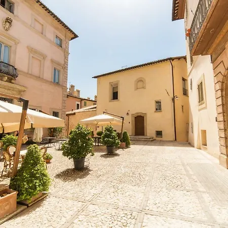 Palazzo Neri Villa