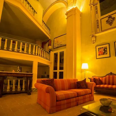 Palazzo Neri * Trevi