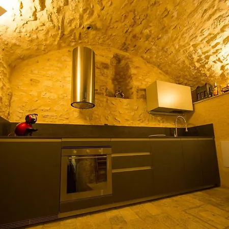 Palazzo Neri Villa *