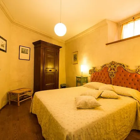 Palazzo Neri * Trevi