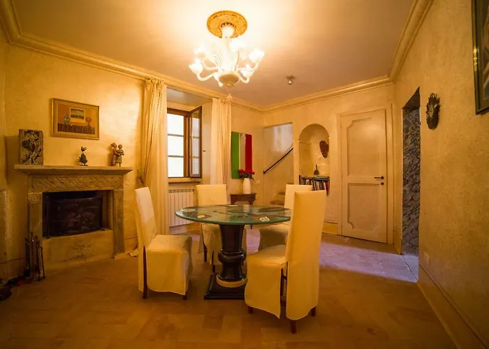 Palazzo Neri * Trevi