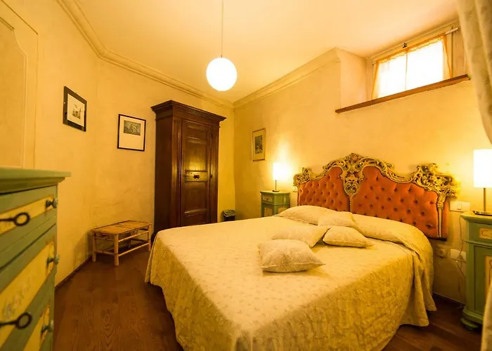 Palazzo Neri * Trevi