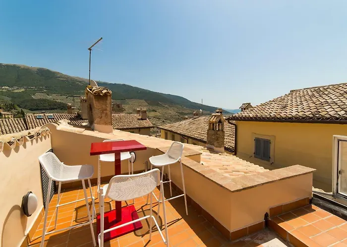 Palazzo Neri Villa *